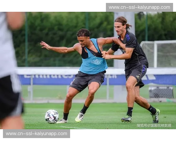 里昂12连胜迎战保级尼斯 舒尔茨状态火热成胜负手 里昂12连胜迎战保级尼斯 舒尔茨状态火热成胜负手